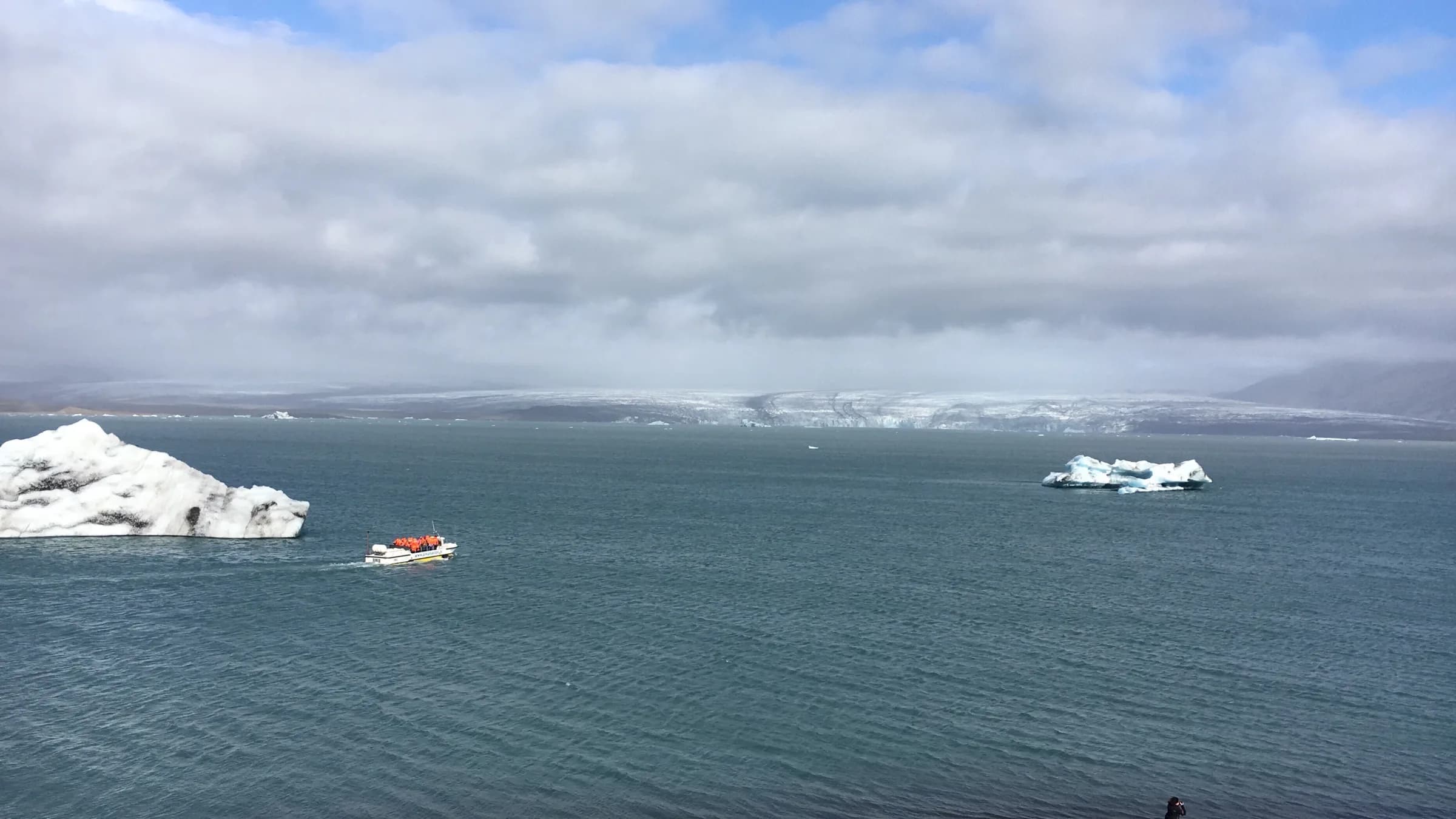 Icebergs at Jökulsárlón glacier lagoon, south coast of Iceland