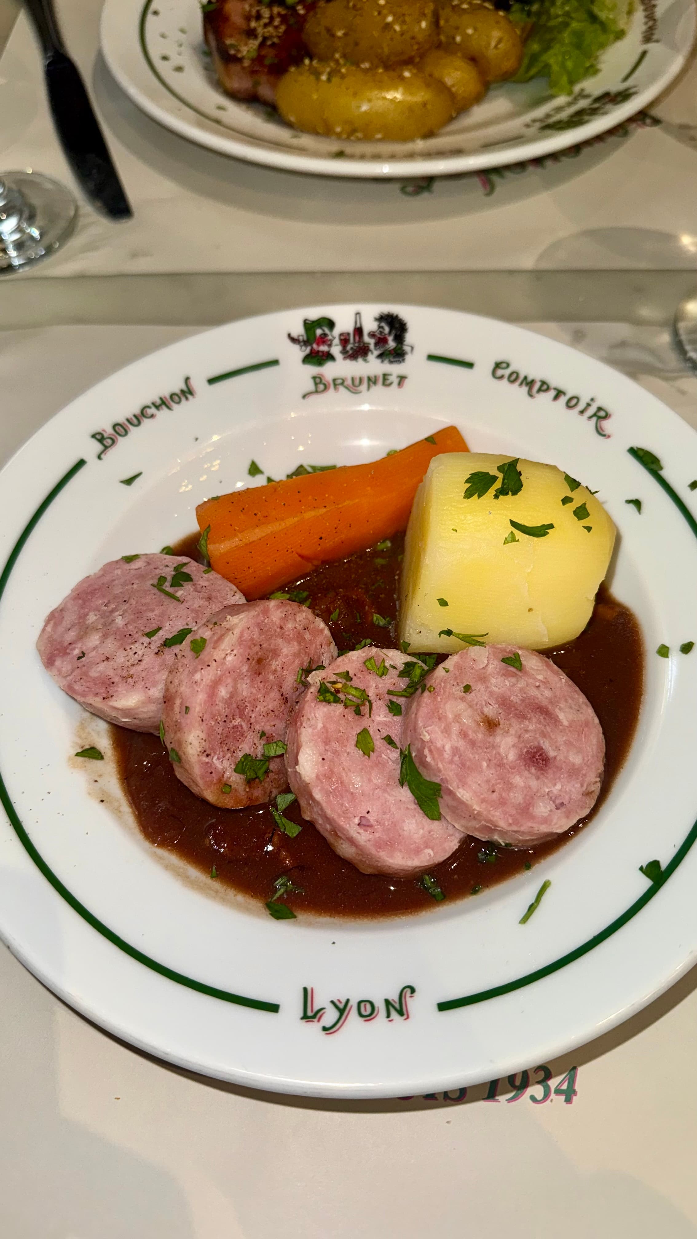 A classic Lyonnais bouchon dish