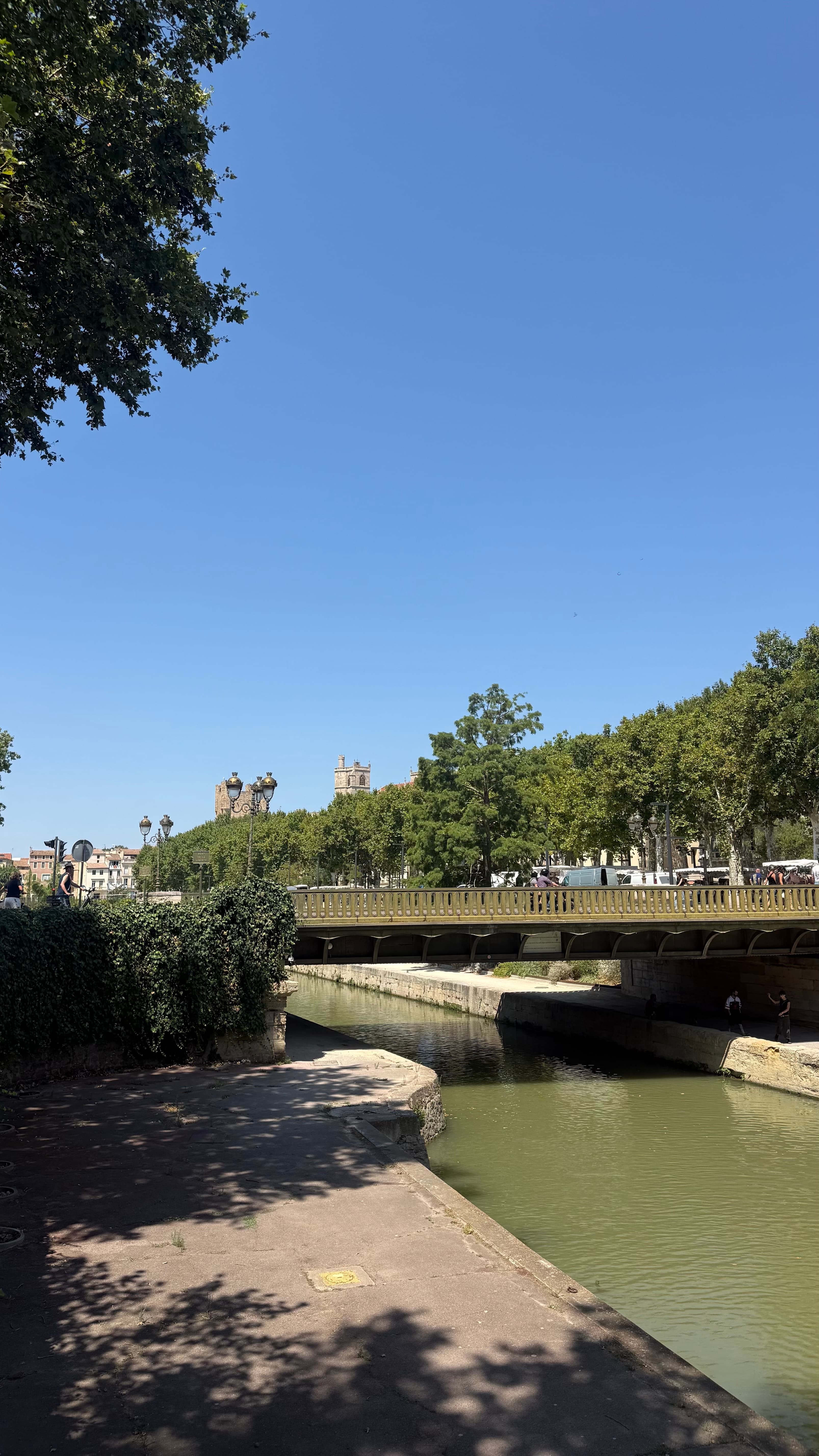 The Canal de la Robine running through the center of Narbonne